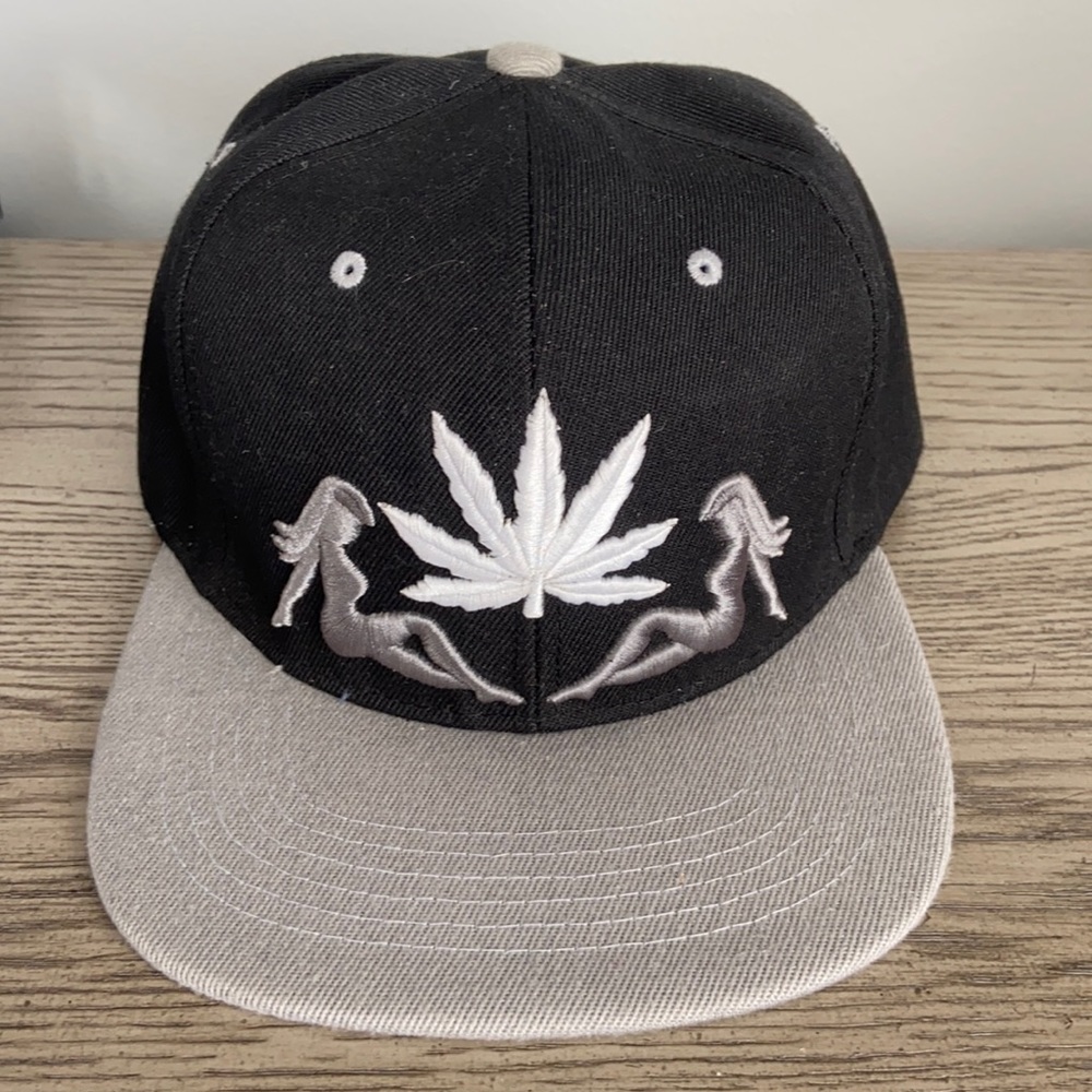 Leaf Cap